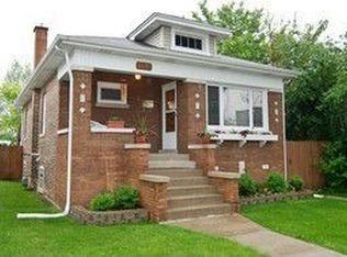 1518 Circle Ave, Forest Park, IL 60130