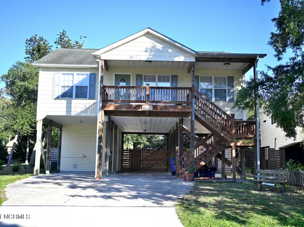 330 NE 57th Street, Oak Island, NC 28465