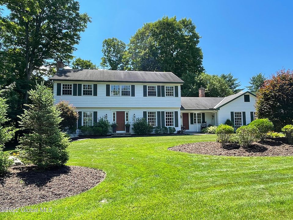 49 Wincrest Drive, Queensbury, NY 12804 Zillow