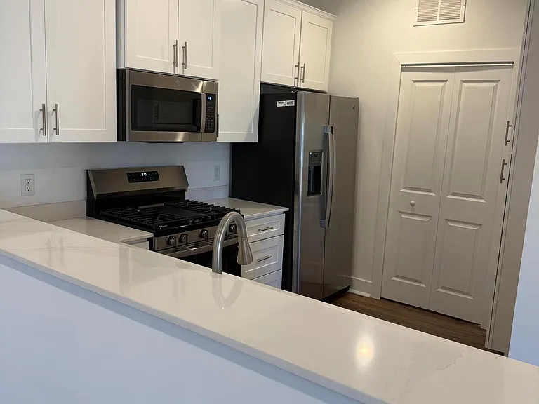 2204 Prince Hall Dr — Photo 5
