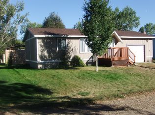 115 3rd St, Glendive, MT 59330