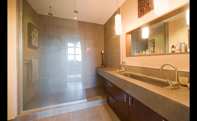 Rented by Douglas Elliman | media 22