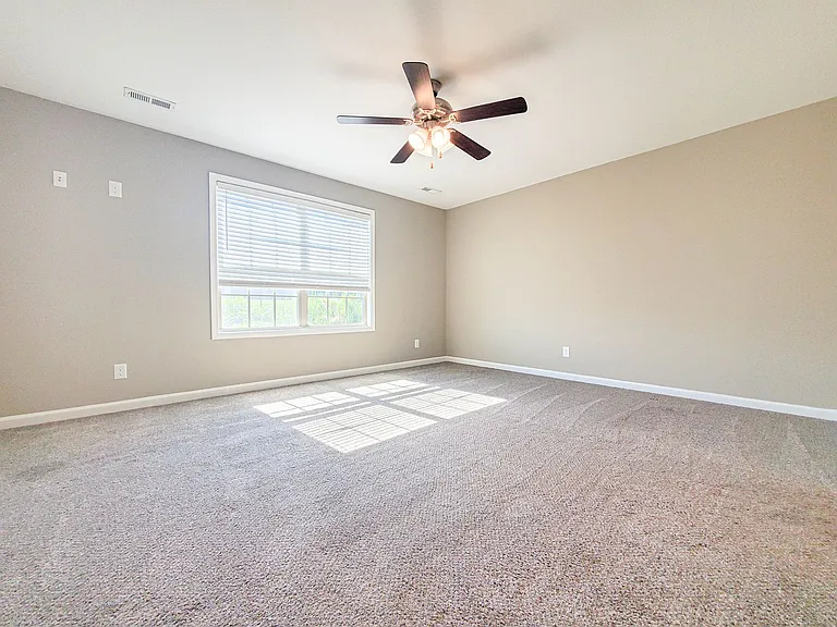 135 Country Ln #103 — Photo 9