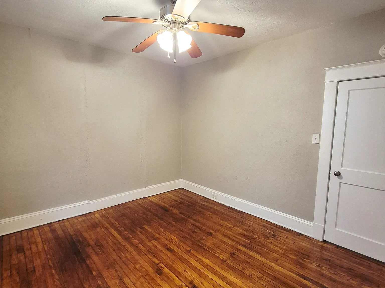 3017 Dill Avenue - 1 — Photo 3