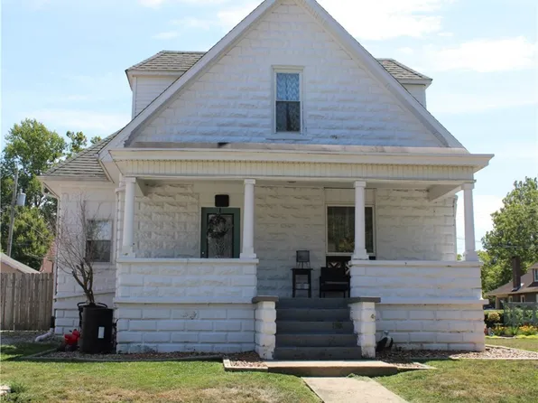 519 N Walnut St, Shelbyville, IL 62565