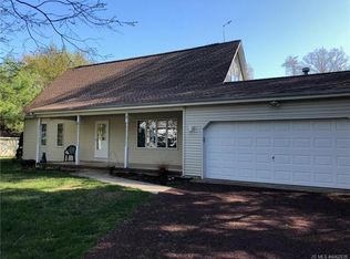 12 Powell Ln, Barnegat, NJ 08005
