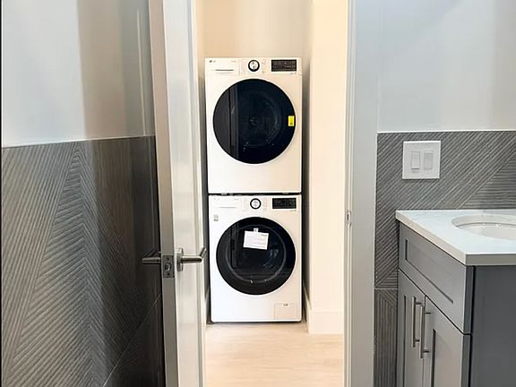 4th image of 90 Bushwick Ave APT 4