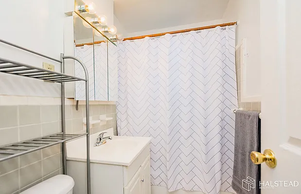 Sold by Halstead Real Estate | media 14