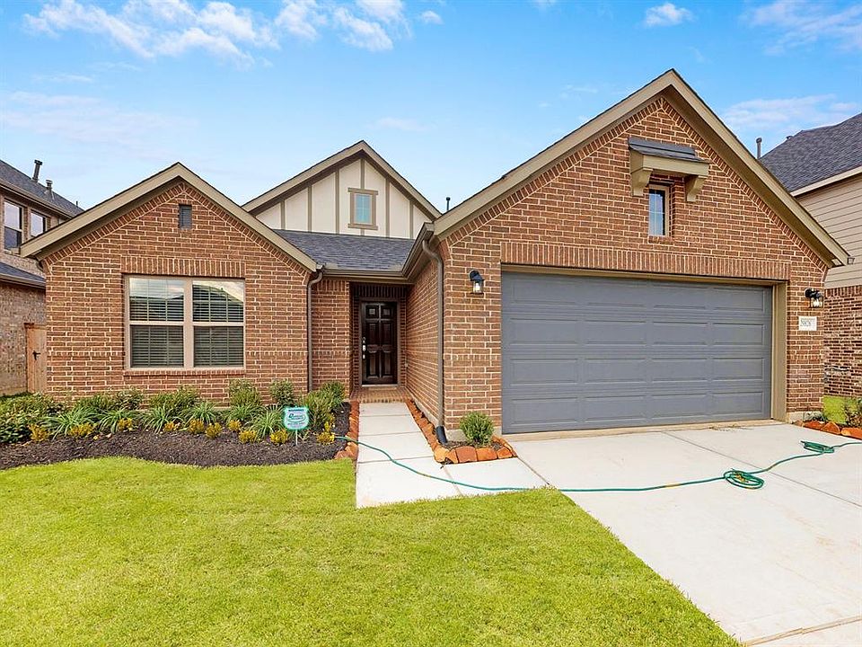 1st image of 29826 Bellous River Ln