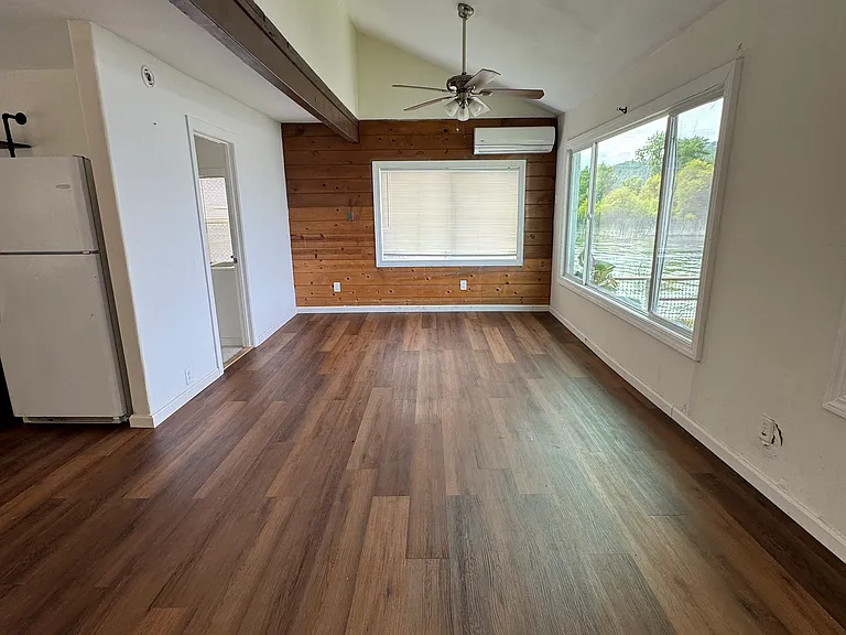 14511 Lakeshore Dr #3 — Photo 6
