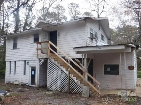 376 Bearwallow Rd, Sapphire, NC 28774