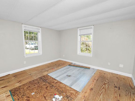 5th image of 6228 Springwoods Ln