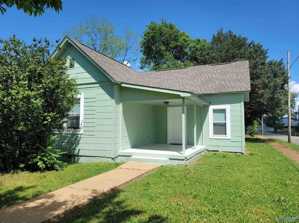 424 4th Ave SW, Decatur, AL 35601