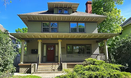 615 5th Ave N #A Photo 1