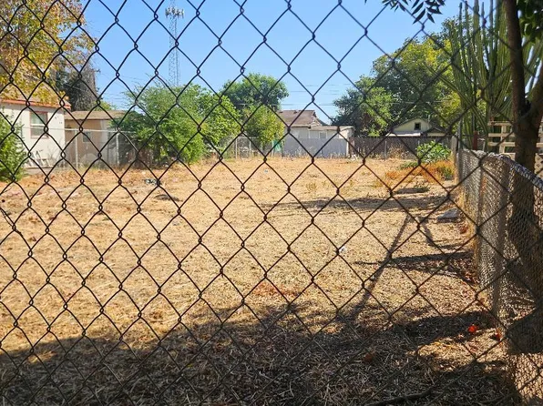 2167 S Rose Ave, Fresno, CA 93706
