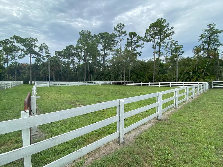 2315 Deer Run Blvd — Photo 52