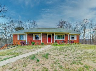 136 Daffodil Dr, Vinton, VA 24179