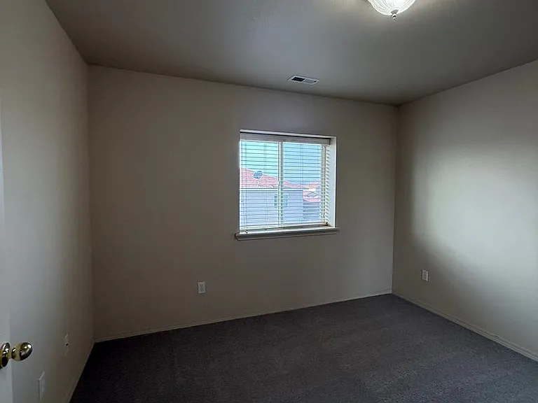9904 Mia Ln — Photo 29