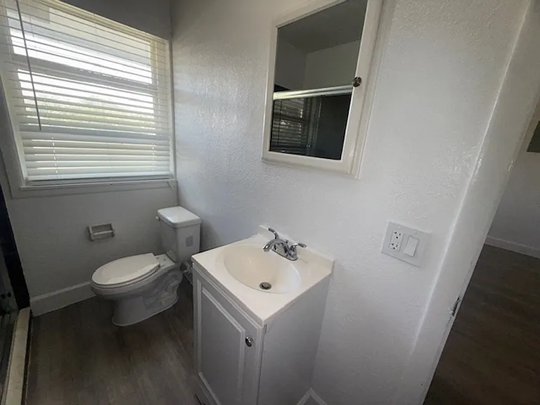 $995 Sec Dep Special With In Unit Laundry In Select Units In East Boca — Photo 6