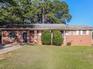 8326 Dewayne Ln, Jonesboro, GA 30236