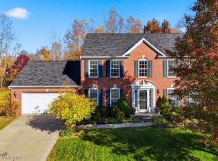 677 Rolling Brooke Way, Northfield, OH 44067