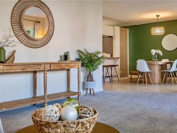 814 Camino Real Unit 101, Redondo Beach, CA 90277