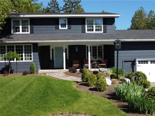 42 Crown Hill Cres, Saint John, NB E2K 2H3