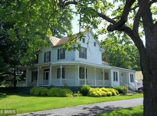 11712 Leetown Rd, Kearneysville, WV 25430