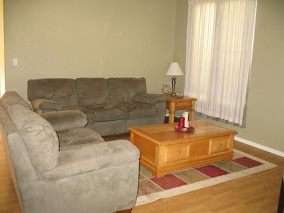 2nd image of 18 Silver Saddle Ct