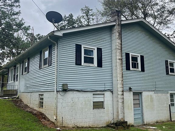 2nd image of 8 Baker Rd