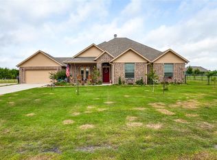 941 Lester Burt Rd, Farmersville, TX 75442