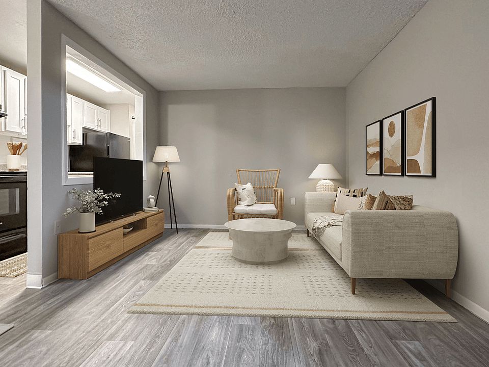 Platinum Collection Renovated Apartment