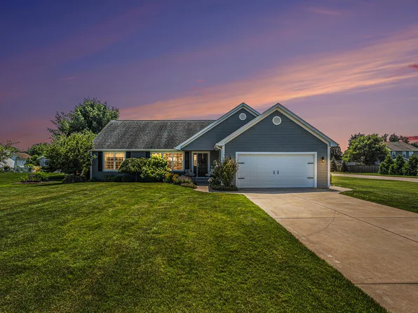 8292 Silverado Ln, Richland, MI 49083