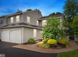 617 Rose Hollow Dr #B, Morrisville, PA