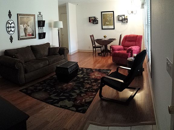 5th image of 2 Pego Cir