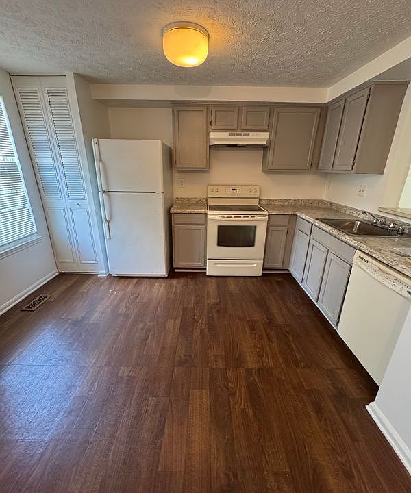 9730 Red Clover Ct, Parkville, MD 21234 | Zillow