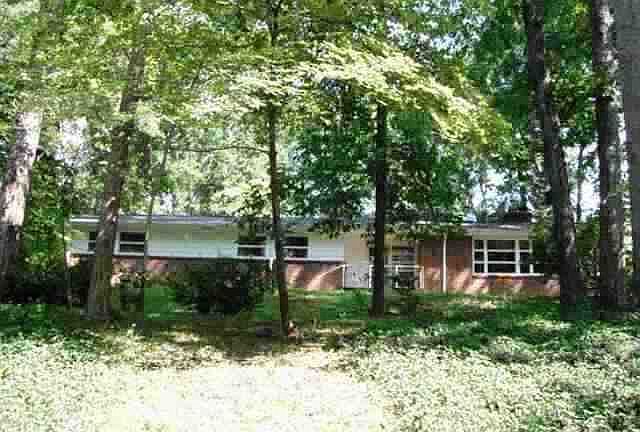 1st image of 433 N Park Dr