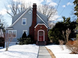 44 Carman Rd, Scarsdale, NY 10583