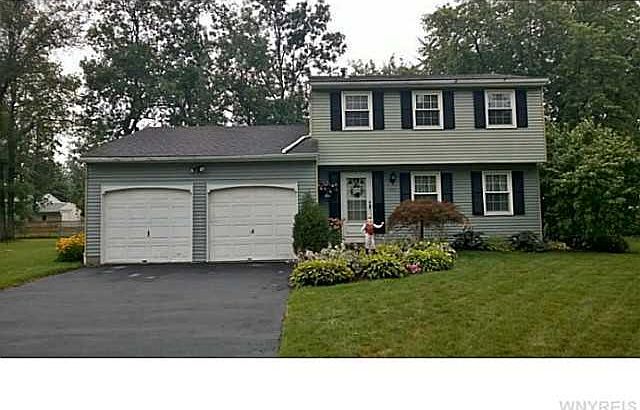1st image of 321 Laurie Ln