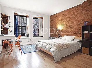 166 Vernon Ave, Brooklyn, NY 11206