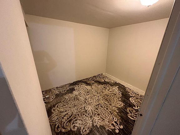 5th image of 3467 W Valley Heights Dr