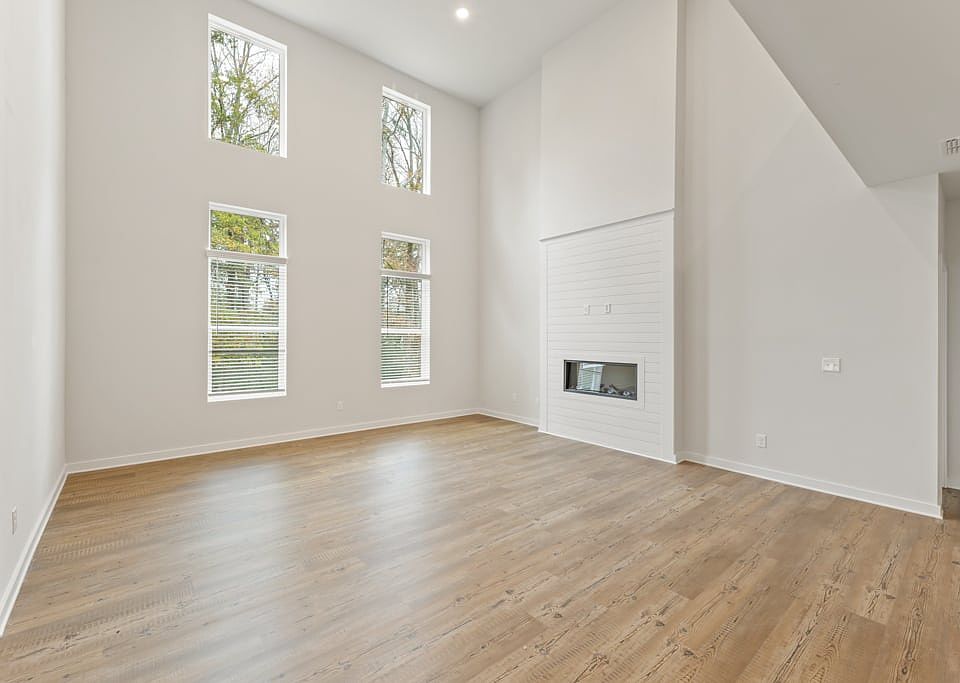 1st image of 7150 Carruthers Way