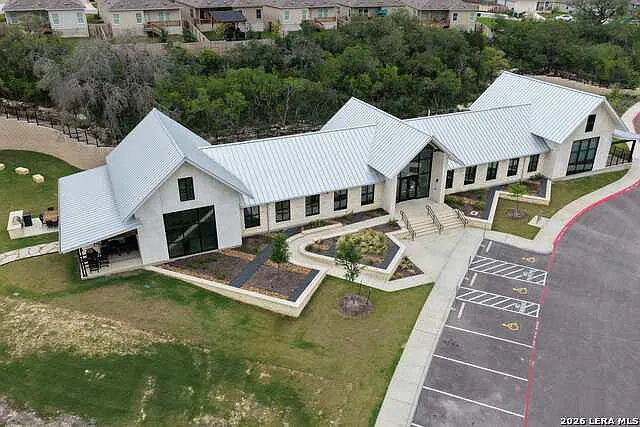 3614 Millbrook Way — Photo 39