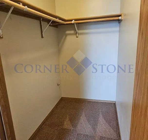 1805 E Overland Rd #13 — Photo 9