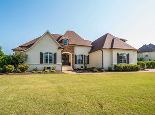 59 Cross Pointe Dr, Jackson, TN 38305