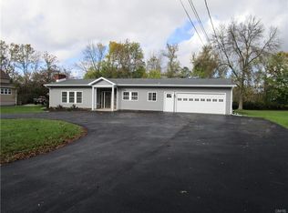 71 Melrose Rd, Auburn, NY 13021