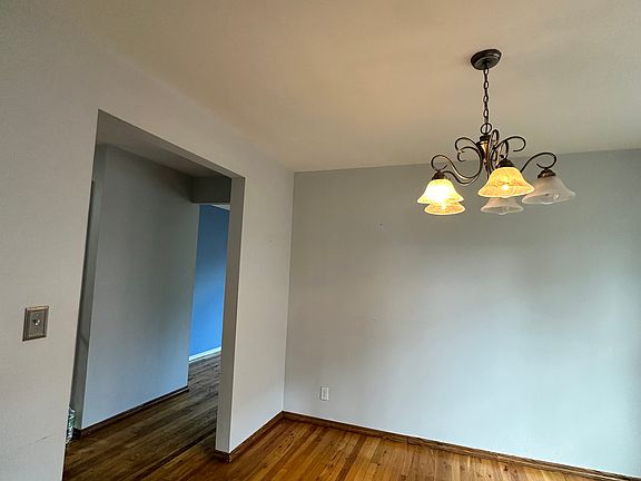 4th image of 458 Highland Ave #2B