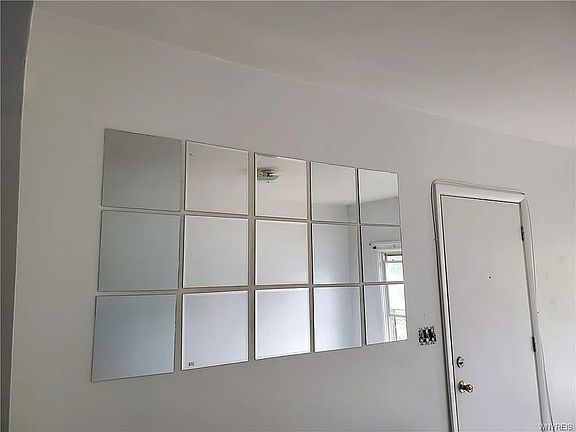 3rd image of 1356 Ontario Ave #2