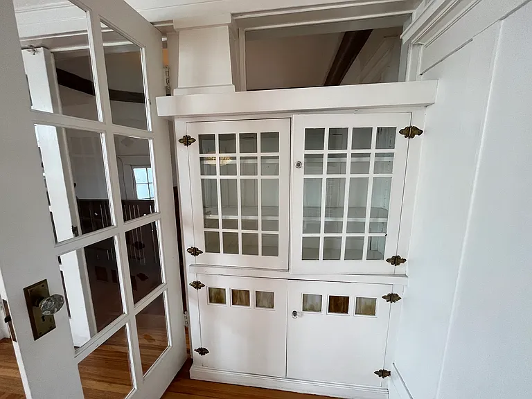 dining room built in cabinets