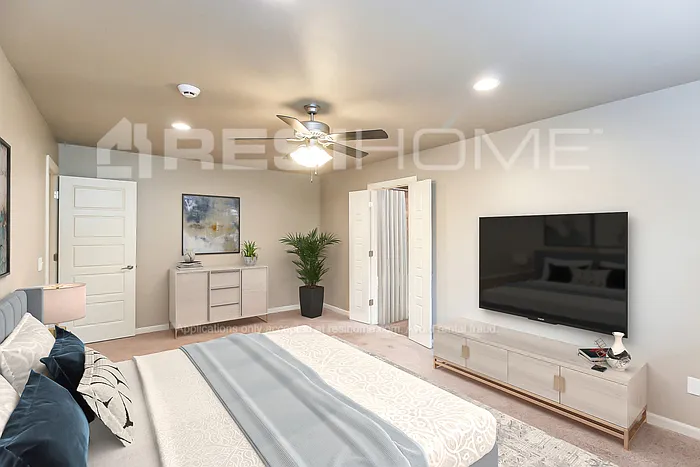 421 Windhill Ave — Photo 7